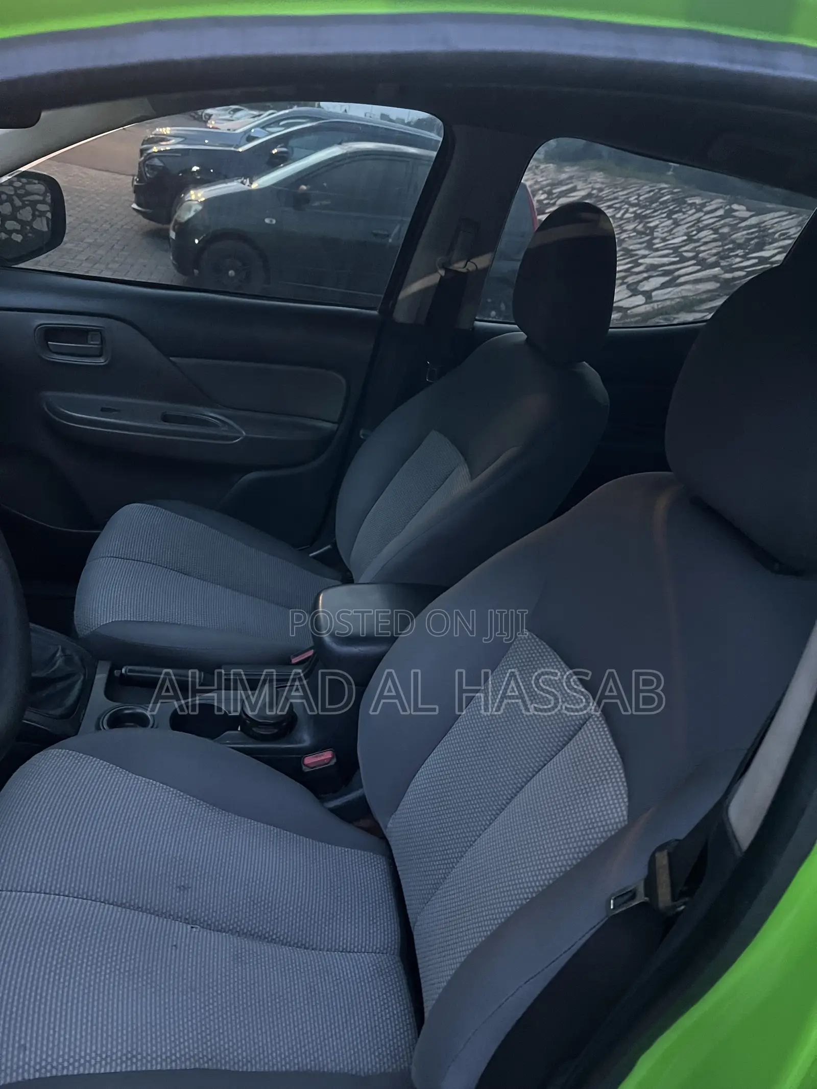 Mitsubishi L200 2016 Green