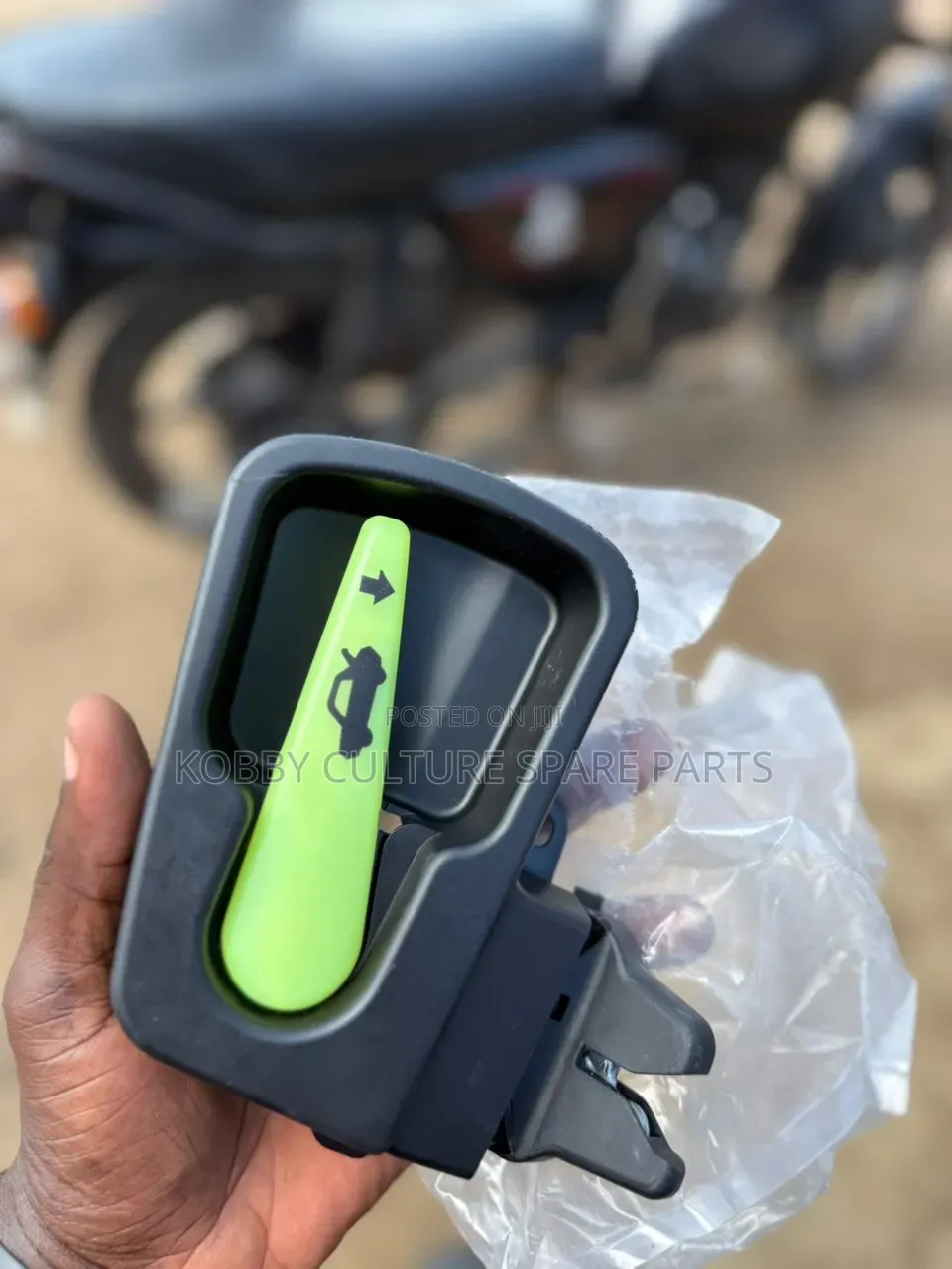Original Brand New Toyota Corolla Butt Locks Available for All Cars