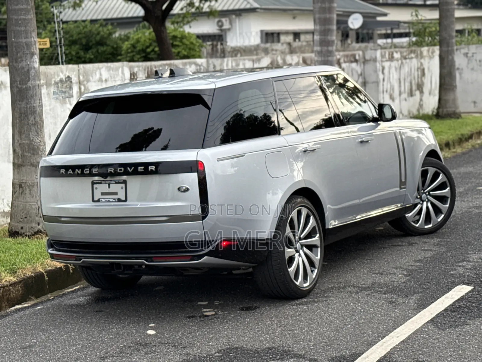 Land Rover Range Rover Autobiography LWB 2023 Silver