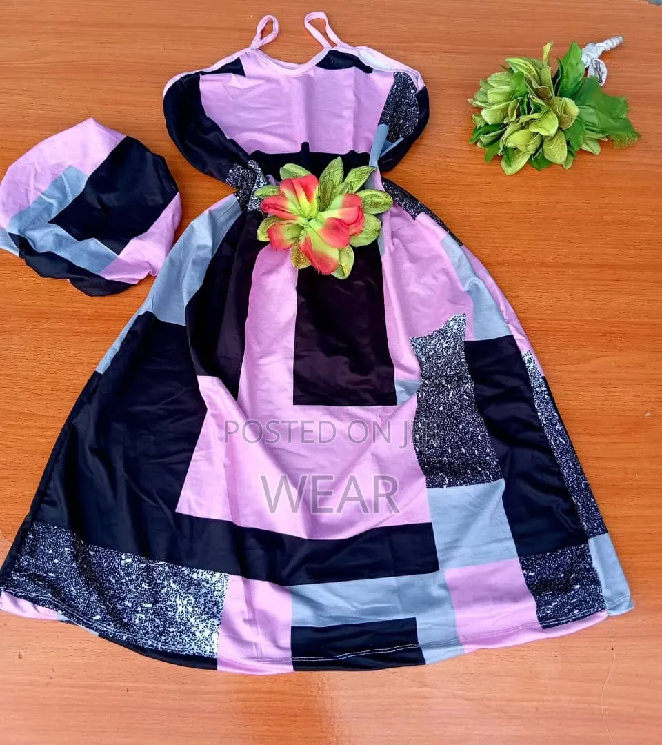 Bonnet and Gown Night Wear