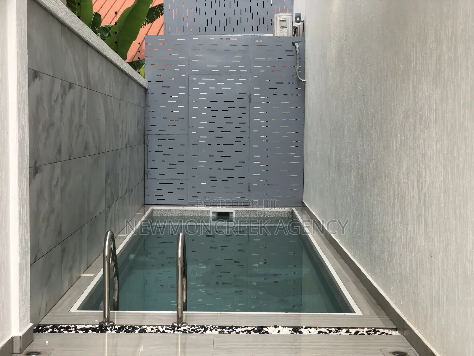 Furnished 5bdrm Duplex in With Pool East Legon, Accra Metropolitan