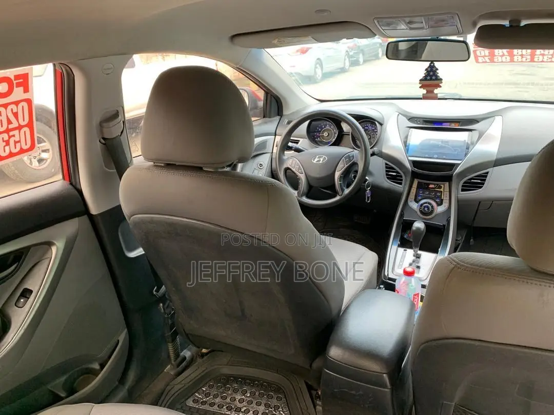 Hyundai Elantra 2013 Red