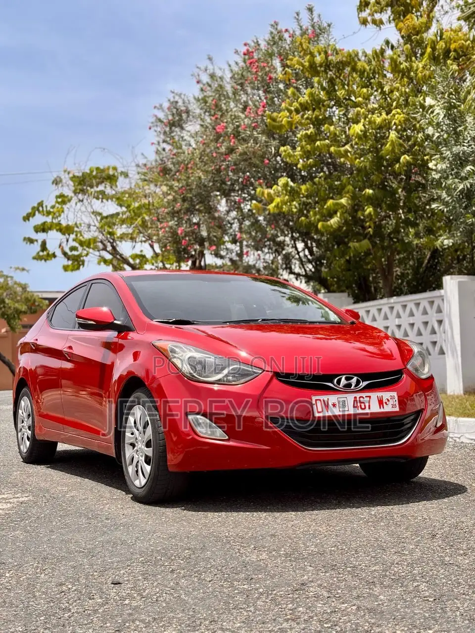 Hyundai Elantra 2013 Red