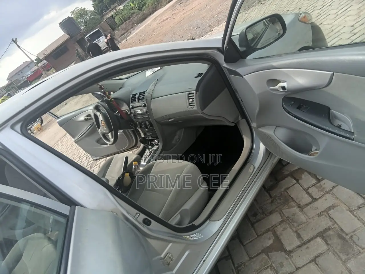 Toyota Corolla 2009 Silver