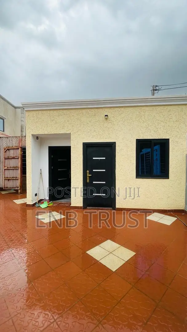4bdrm Duplex in Kwabenya, Ga East Municipal for sale
