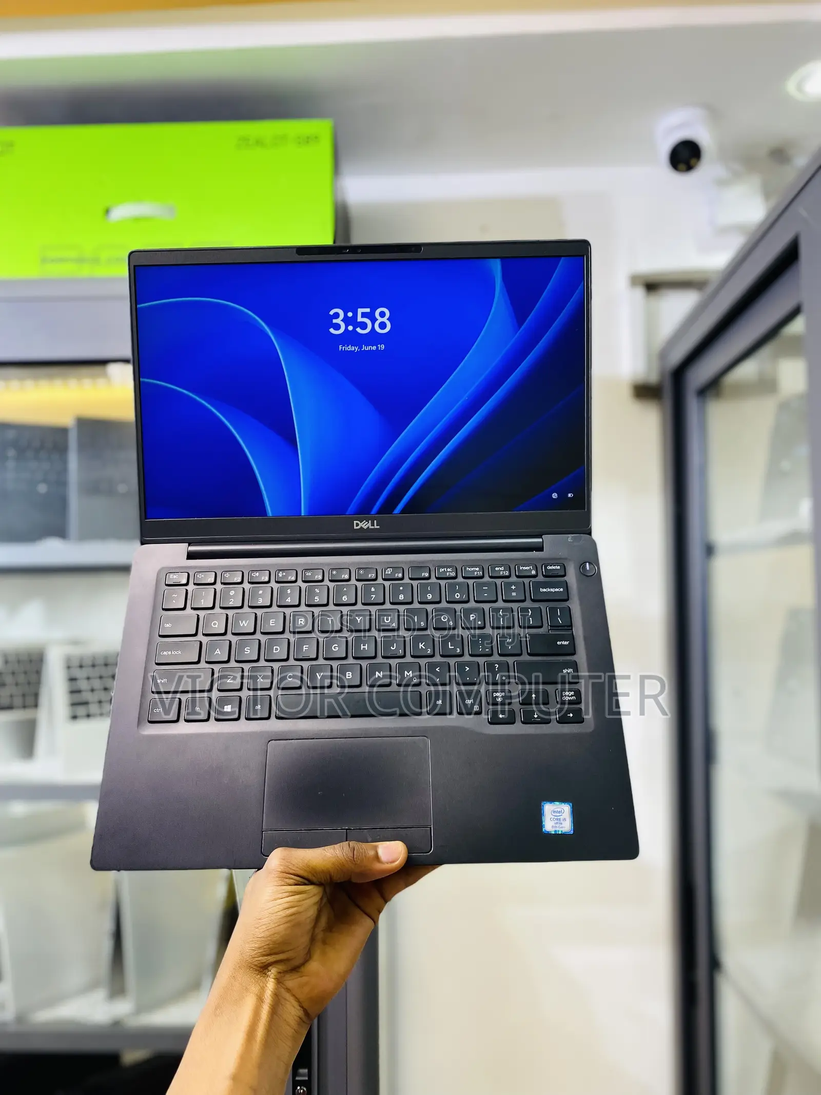Laptop Dell Latitude 7400 8GB Intel Core i5 SSD 256GB