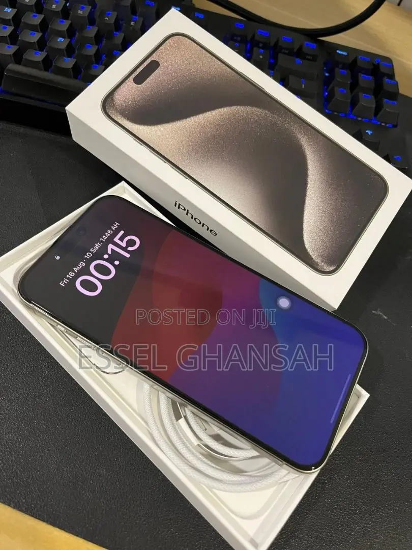 Apple iPhone 15 Pro Max 256 GB Silver