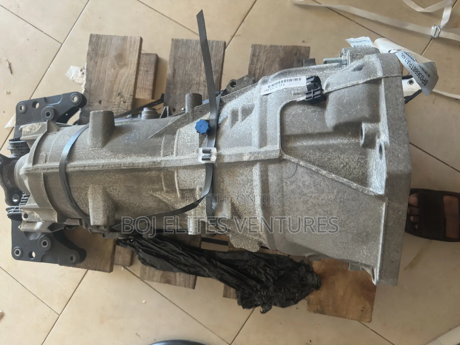 BMW 328 Engine and Transmission