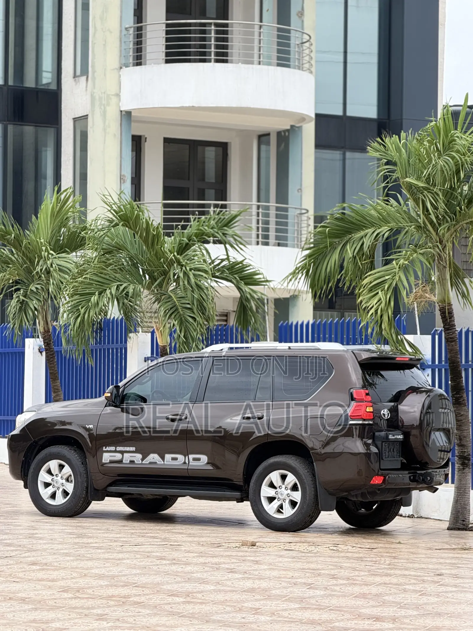 Toyota Land Cruiser Prado 4.0 Petrol TX-L 2019 Brown