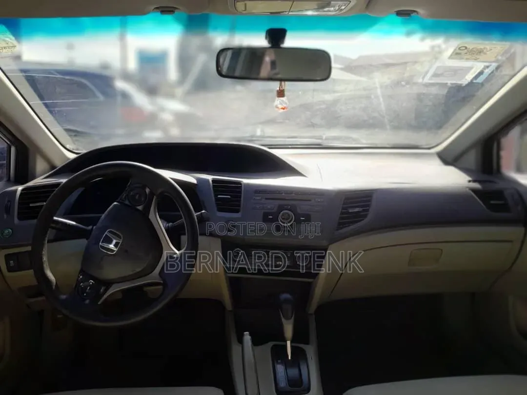 Honda Civic 2012 Silver