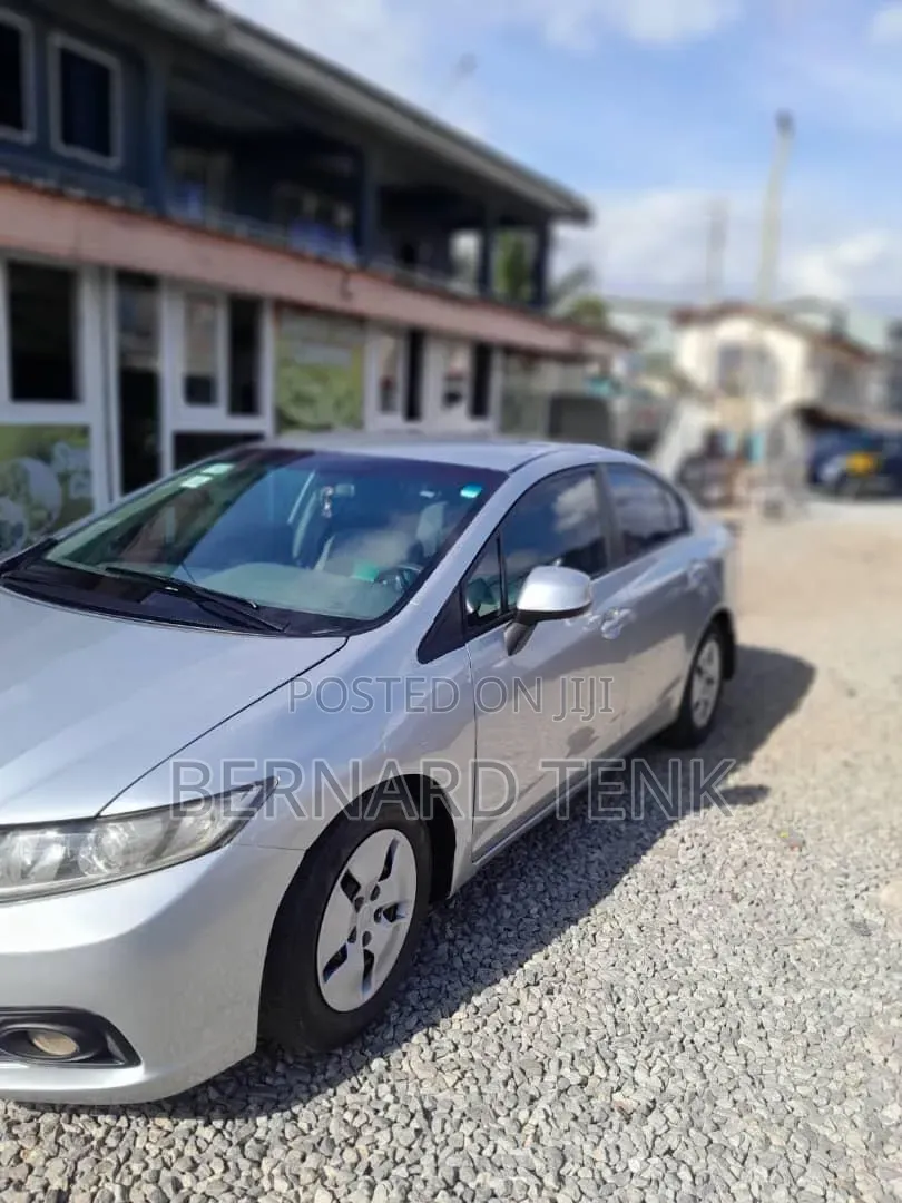 Honda Civic 2012 Silver