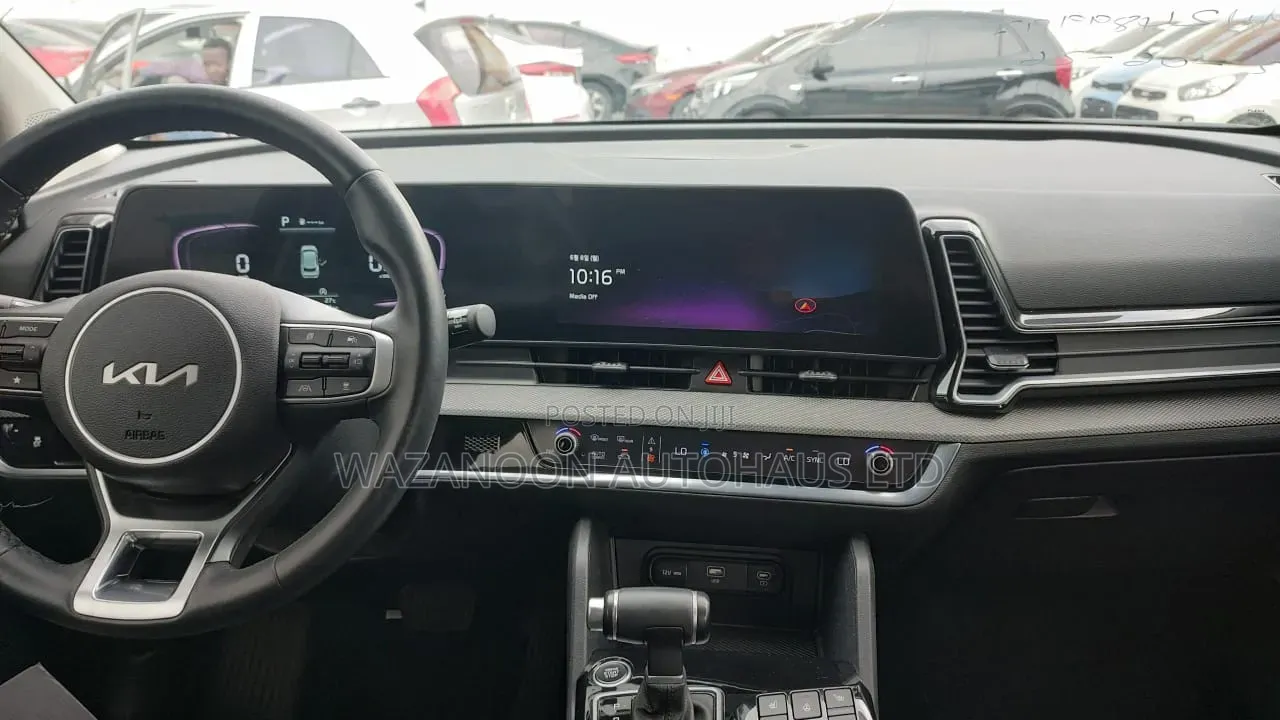Kia Sportage 2022 White