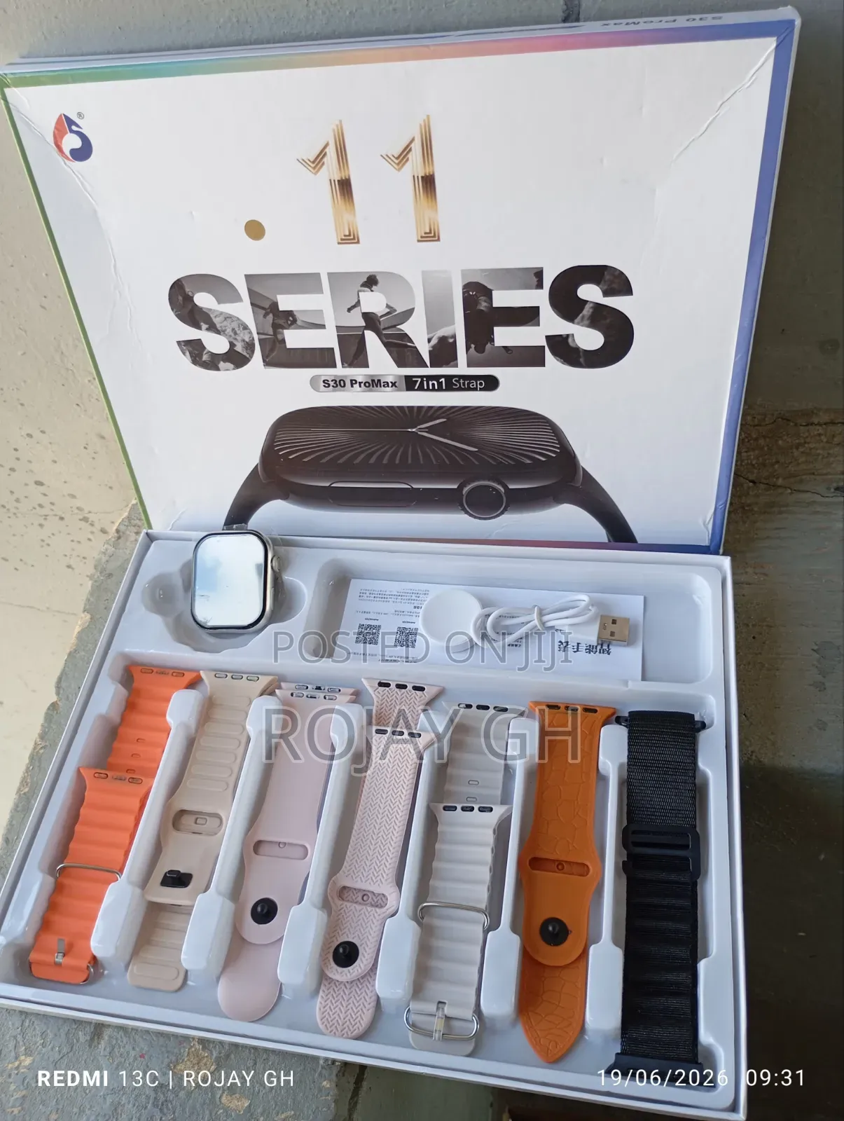 Series 11 Ultra S30 Pro Max Smartwatch | 7-in-1 Combo - Gold