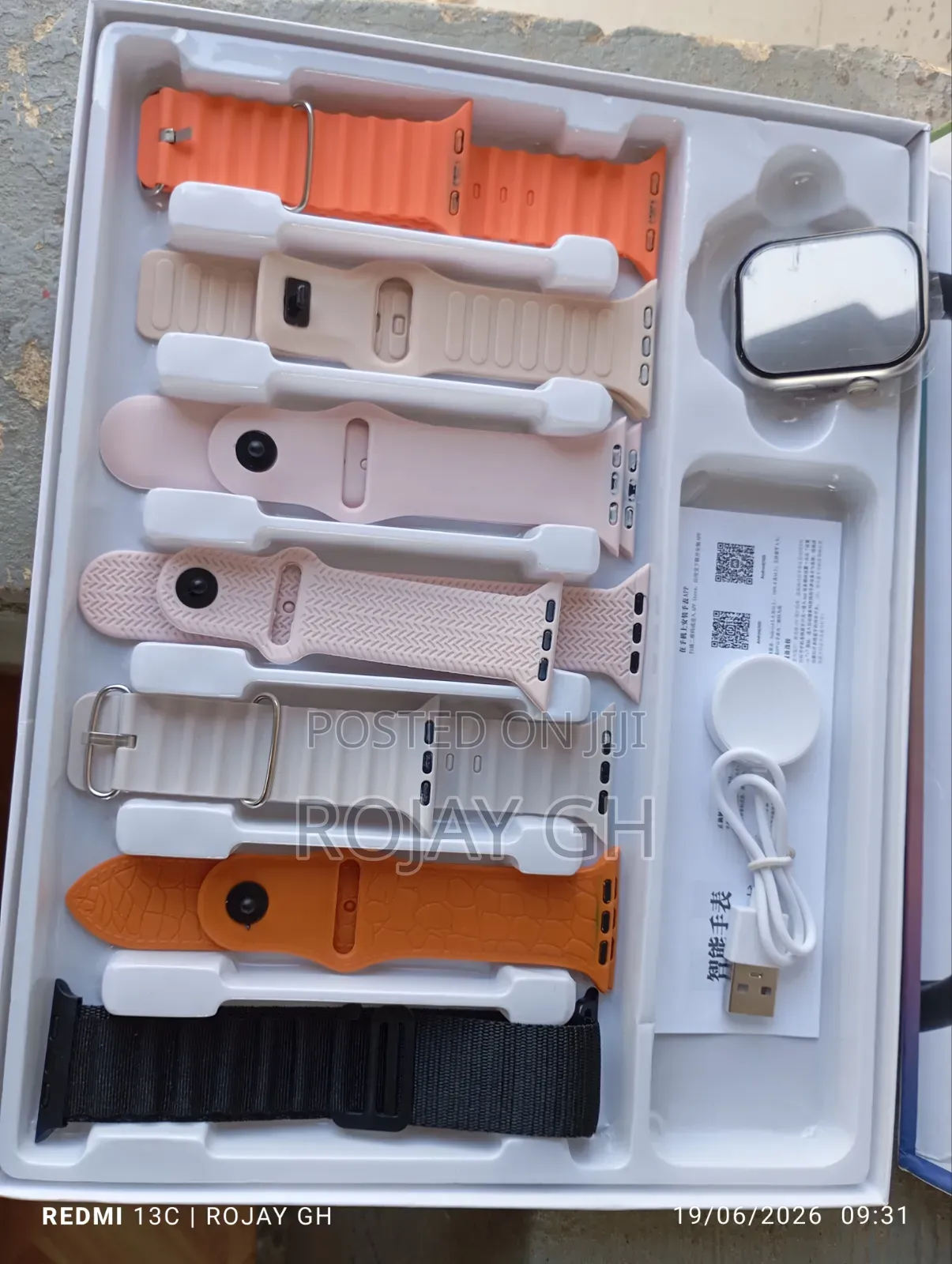 Series 11 Ultra S30 Pro Max Smartwatch | 7-in-1 Combo - Gold