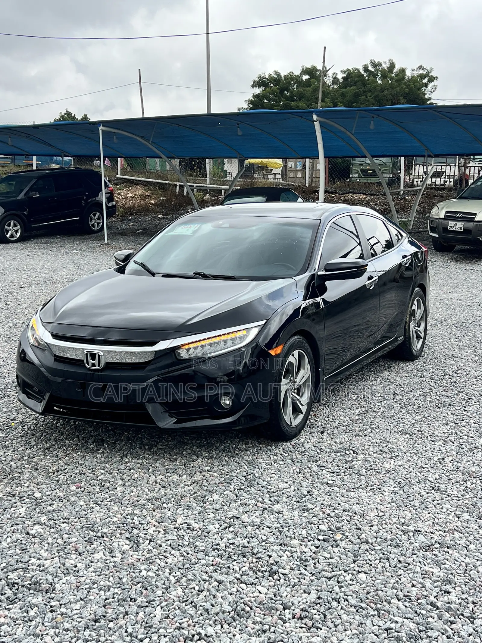 Honda Civic Touring 4dr Sedan (1.5L 4cyl) 2017 Black