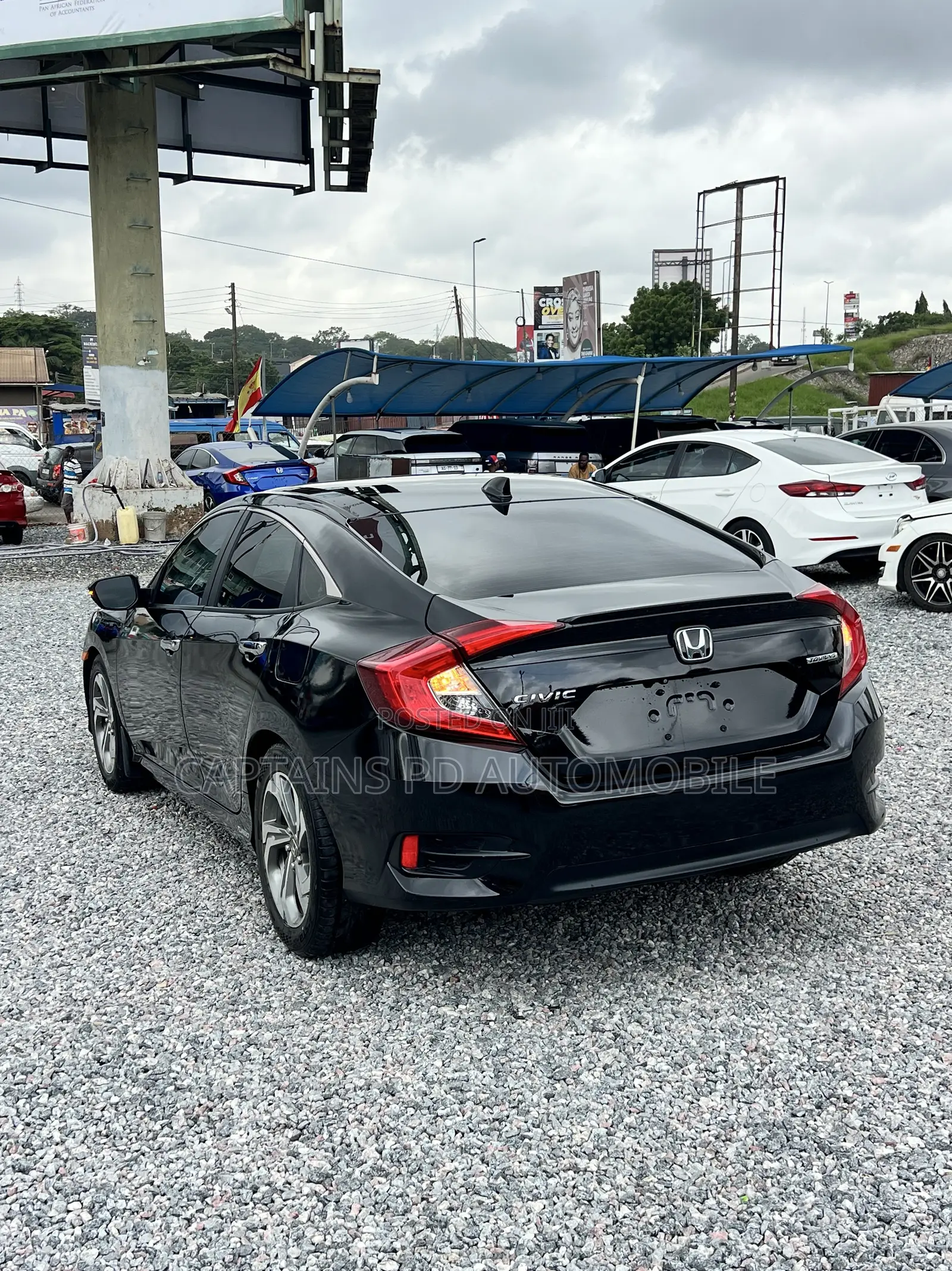 Honda Civic Touring 4dr Sedan (1.5L 4cyl) 2017 Black