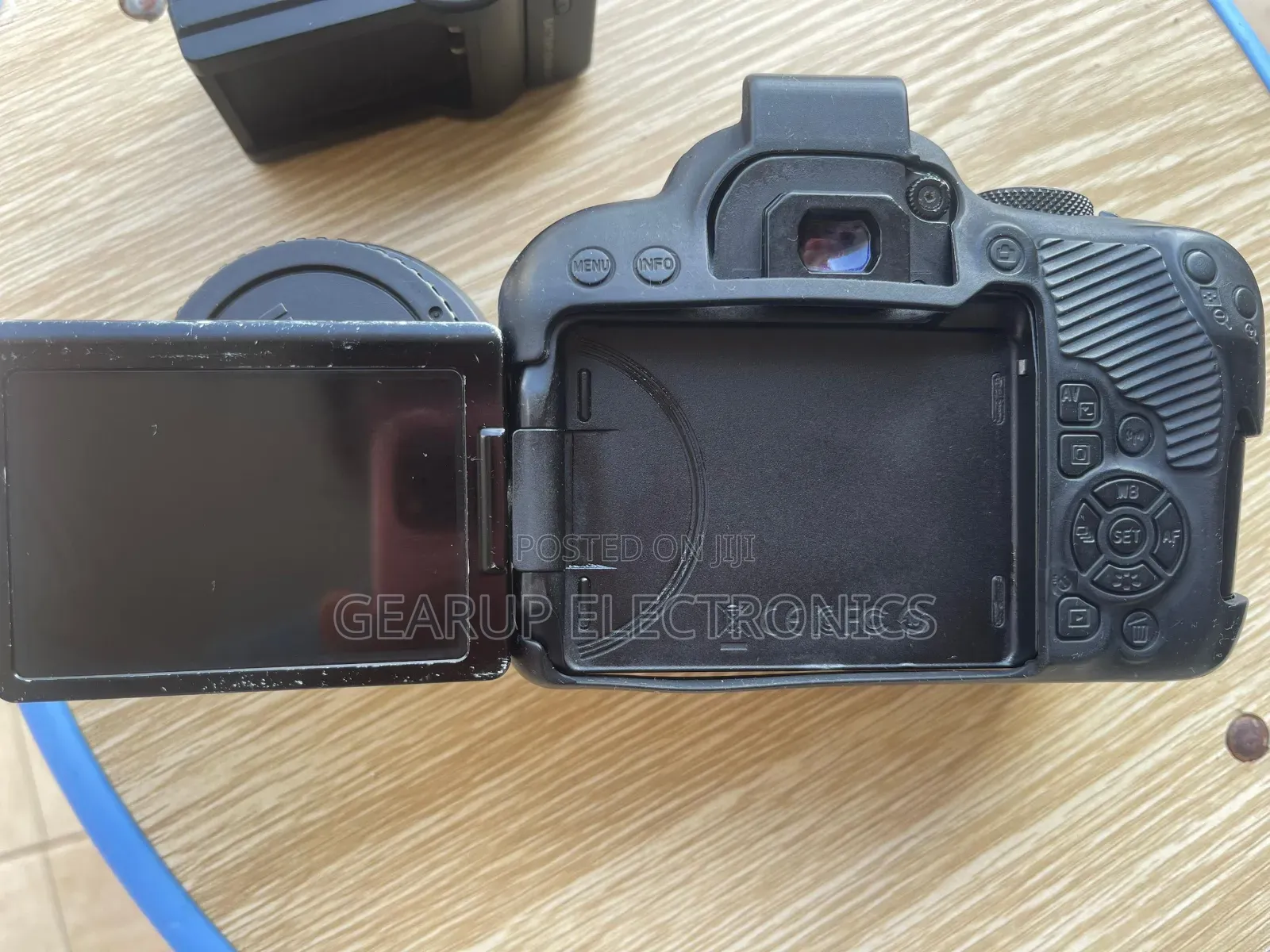 Canon Eos 800d DSLR Camera + 50mm Lens