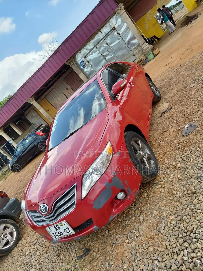 Toyota Camry 2010 Red