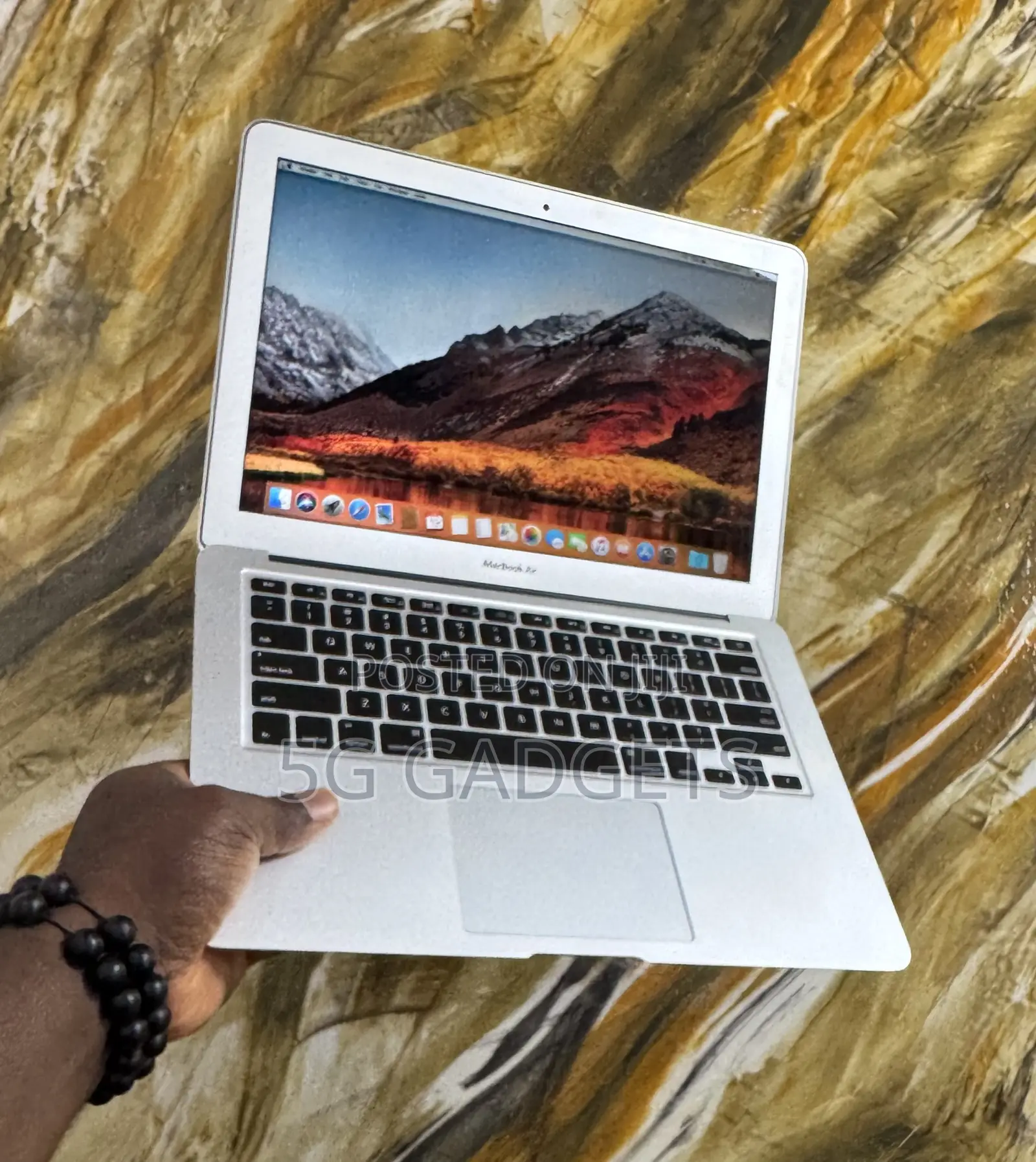 Laptop Apple MacBook Air 2015 8GB Intel Core i7 SSD 500GB