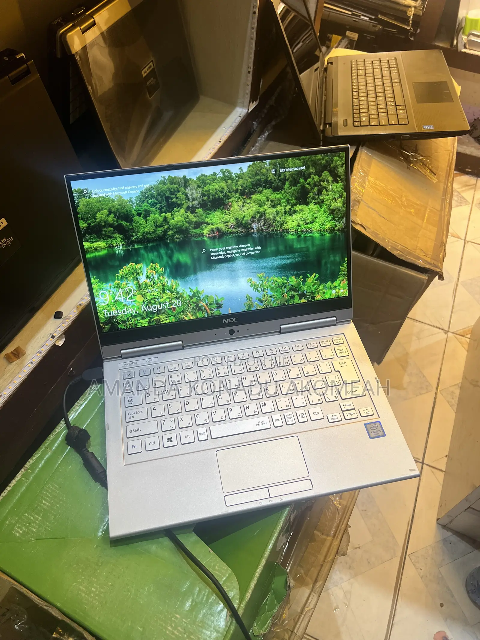 Laptop NEC N22G 4GB Intel Core i5 SSD 128GB