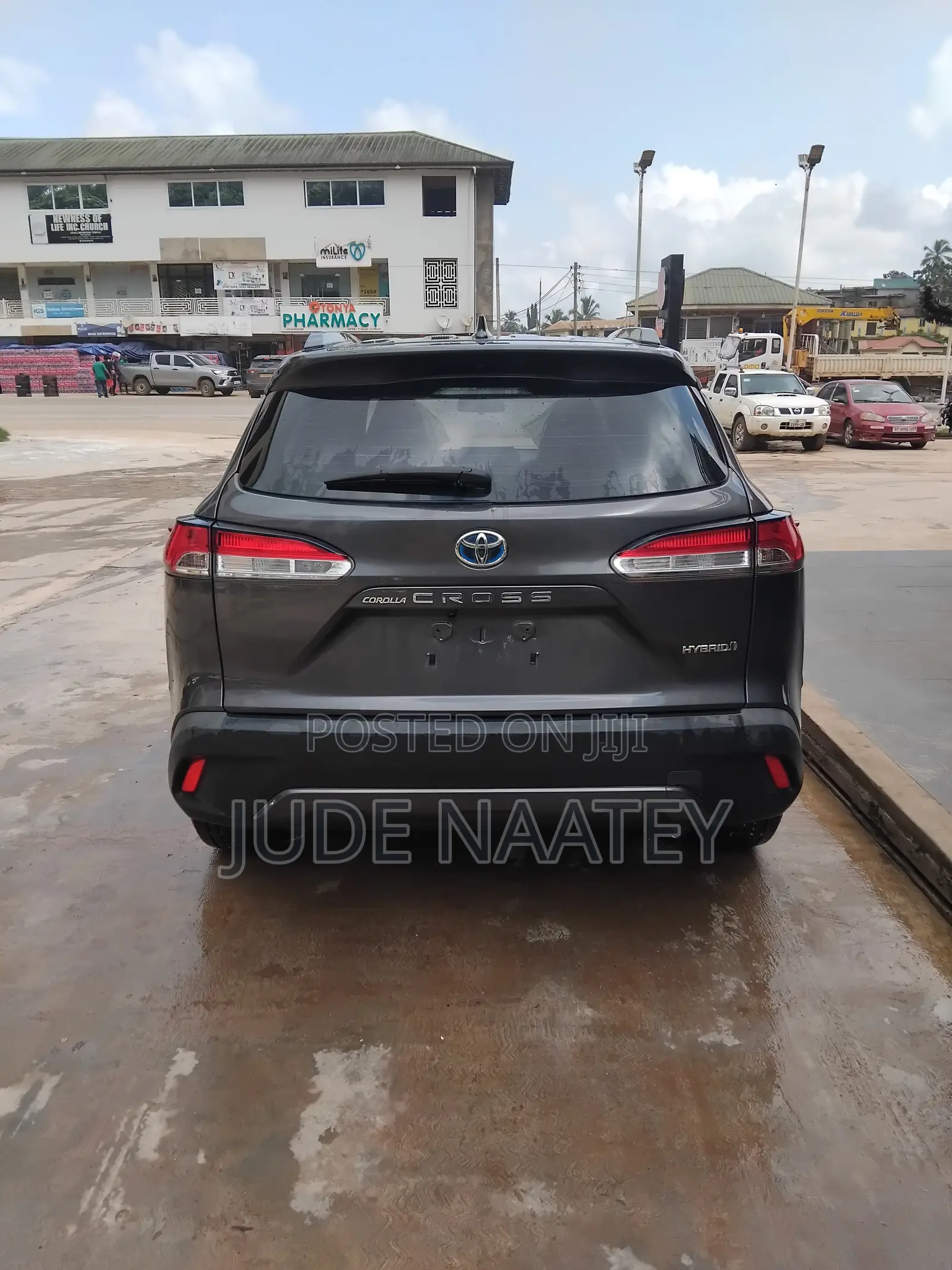 New Toyota Corolla Cross Hybrid S AWD 2024 Gray