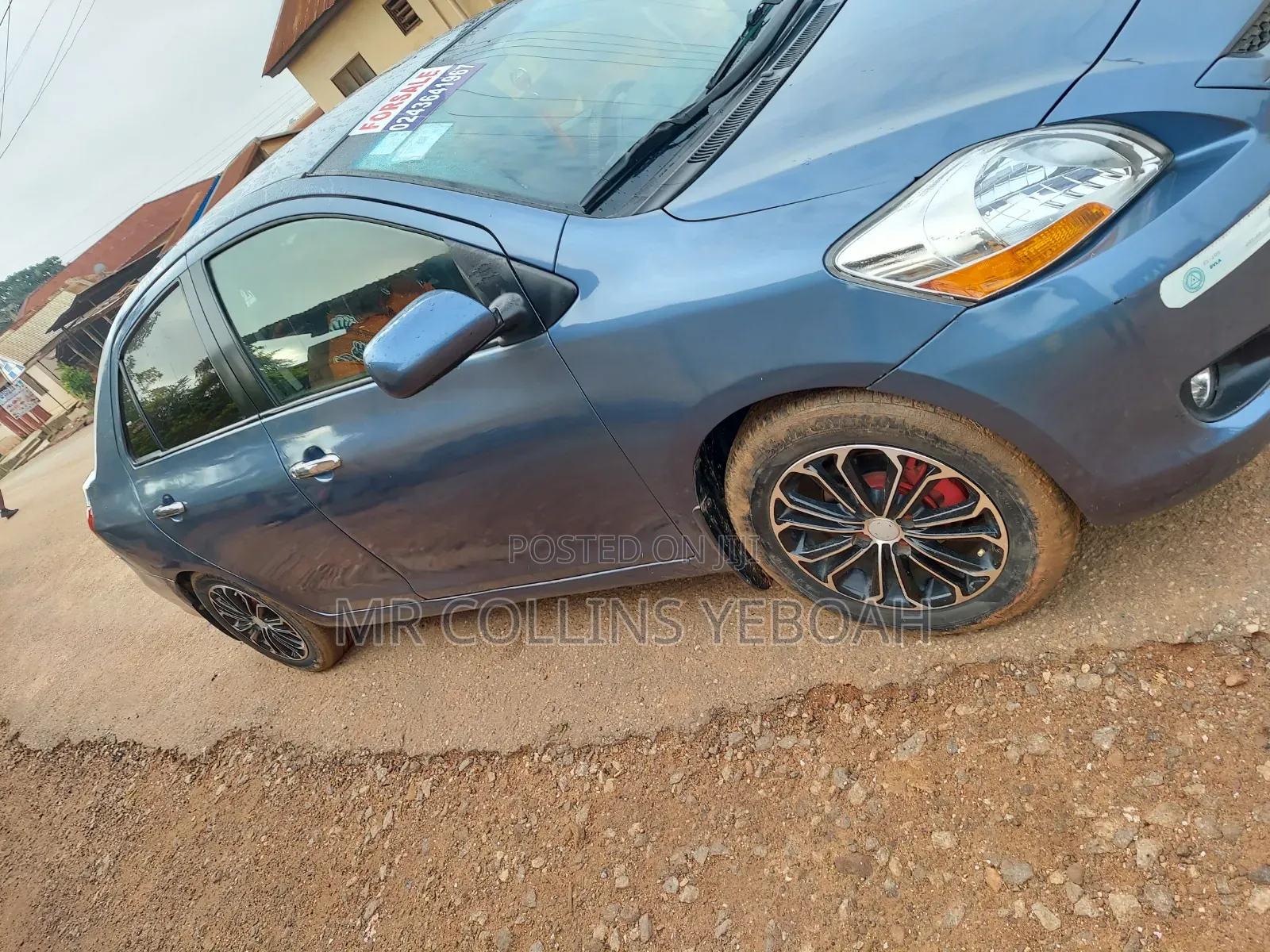 Toyota Yaris 2010 Blue