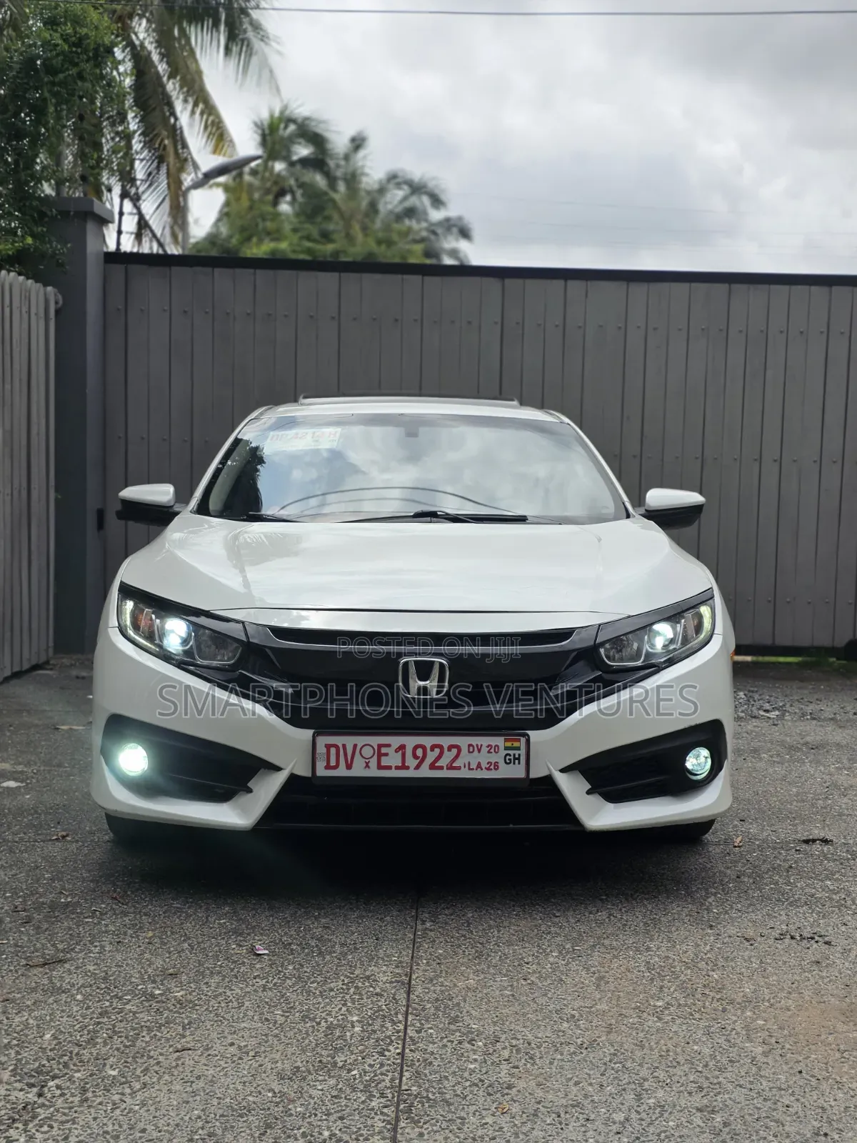 Honda Civic 2018 White