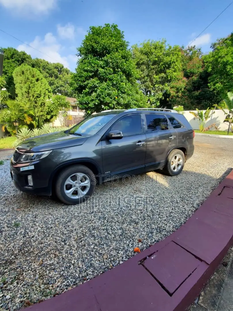 Kia Sorento LX 4dr SUV (2.4L 4cyl 6A) 2015 Gray