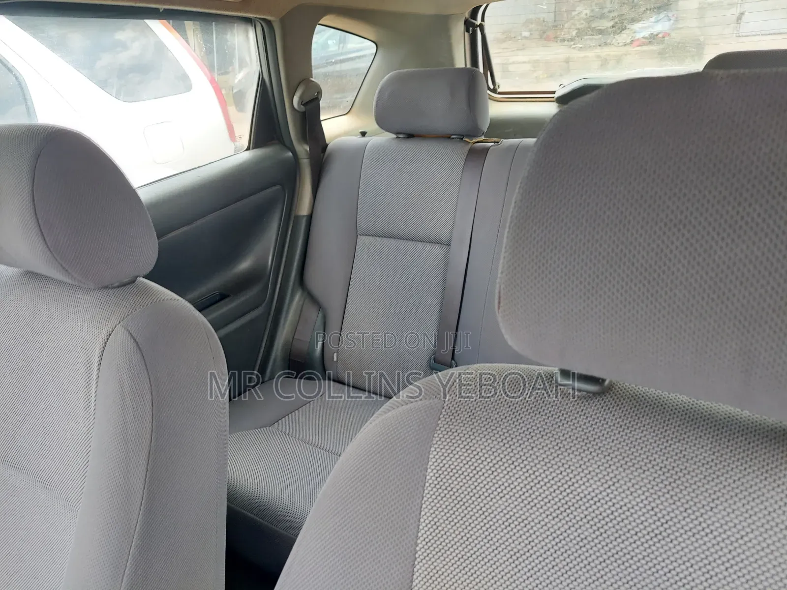 Pontiac Vibe 2010 Silver