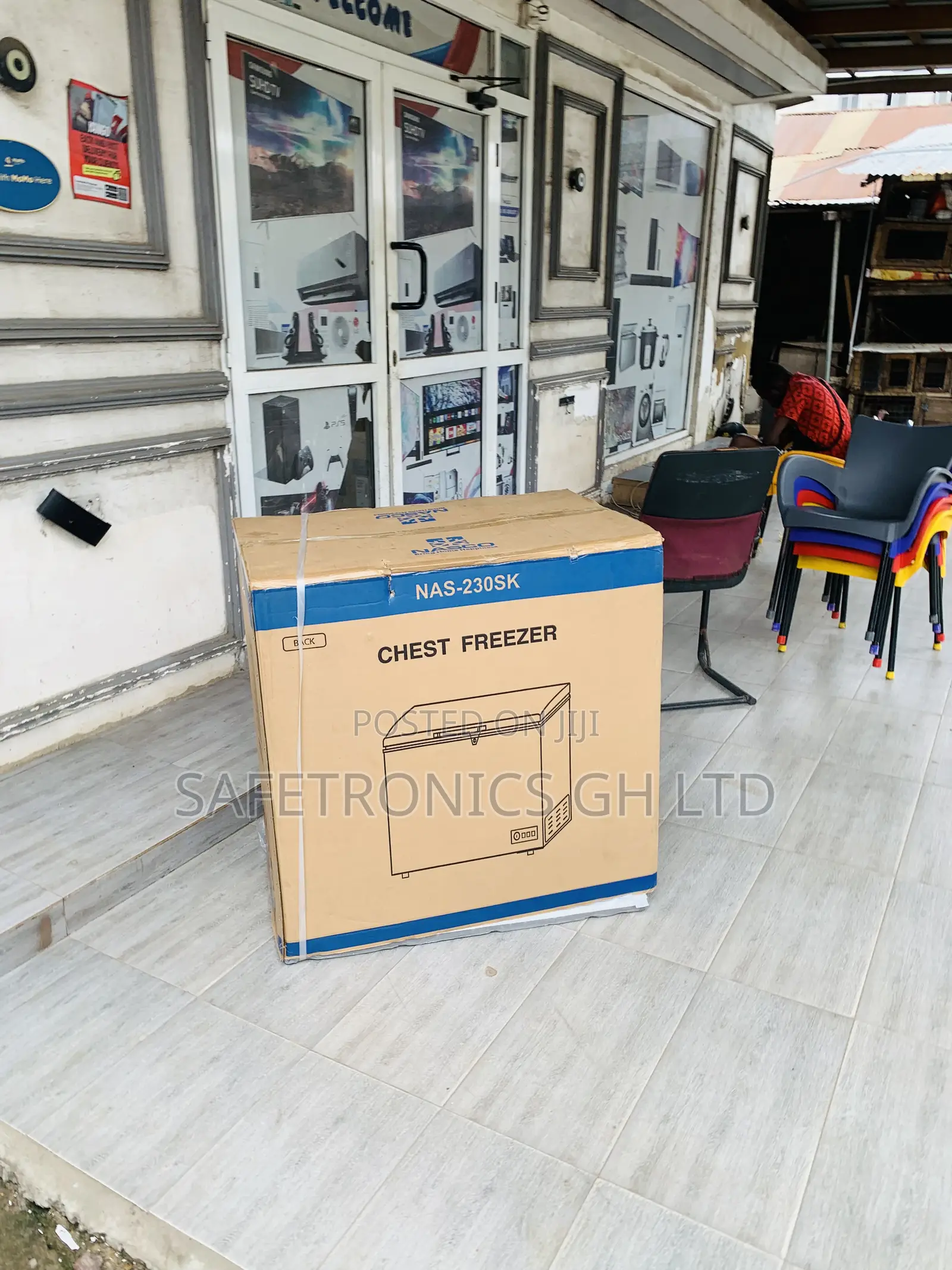 Best Essentieel Nasco 198ltrs Chest Freezer Nas-230sk