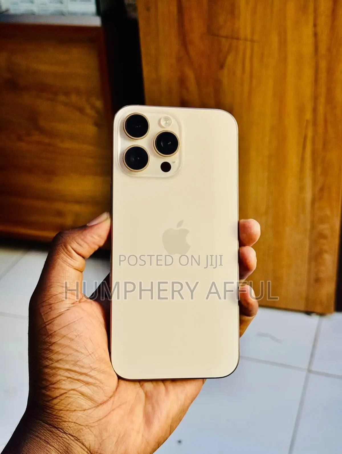 Apple iPhone 16 Pro Max 256 GB Gold