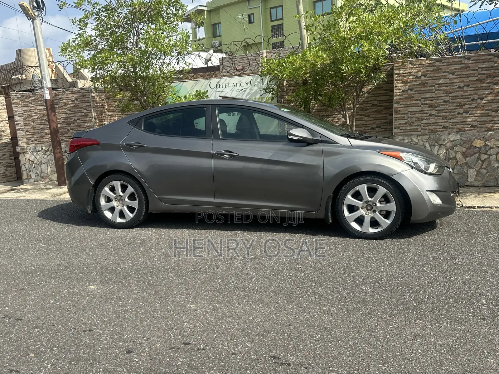 Hyundai Elantra SE 4dr Sedan (1.8L 4cyl 6A) 2015 Gray