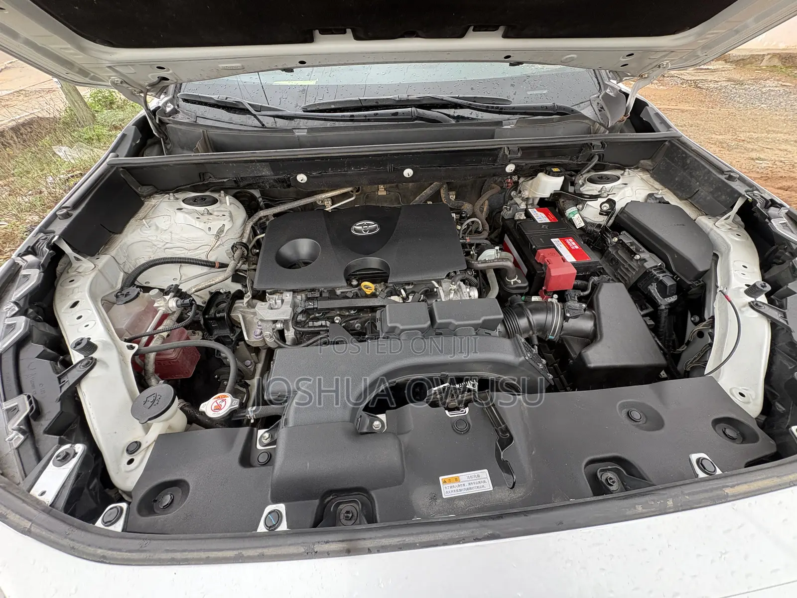 Toyota RAV4 XLE Premium 2021 White
