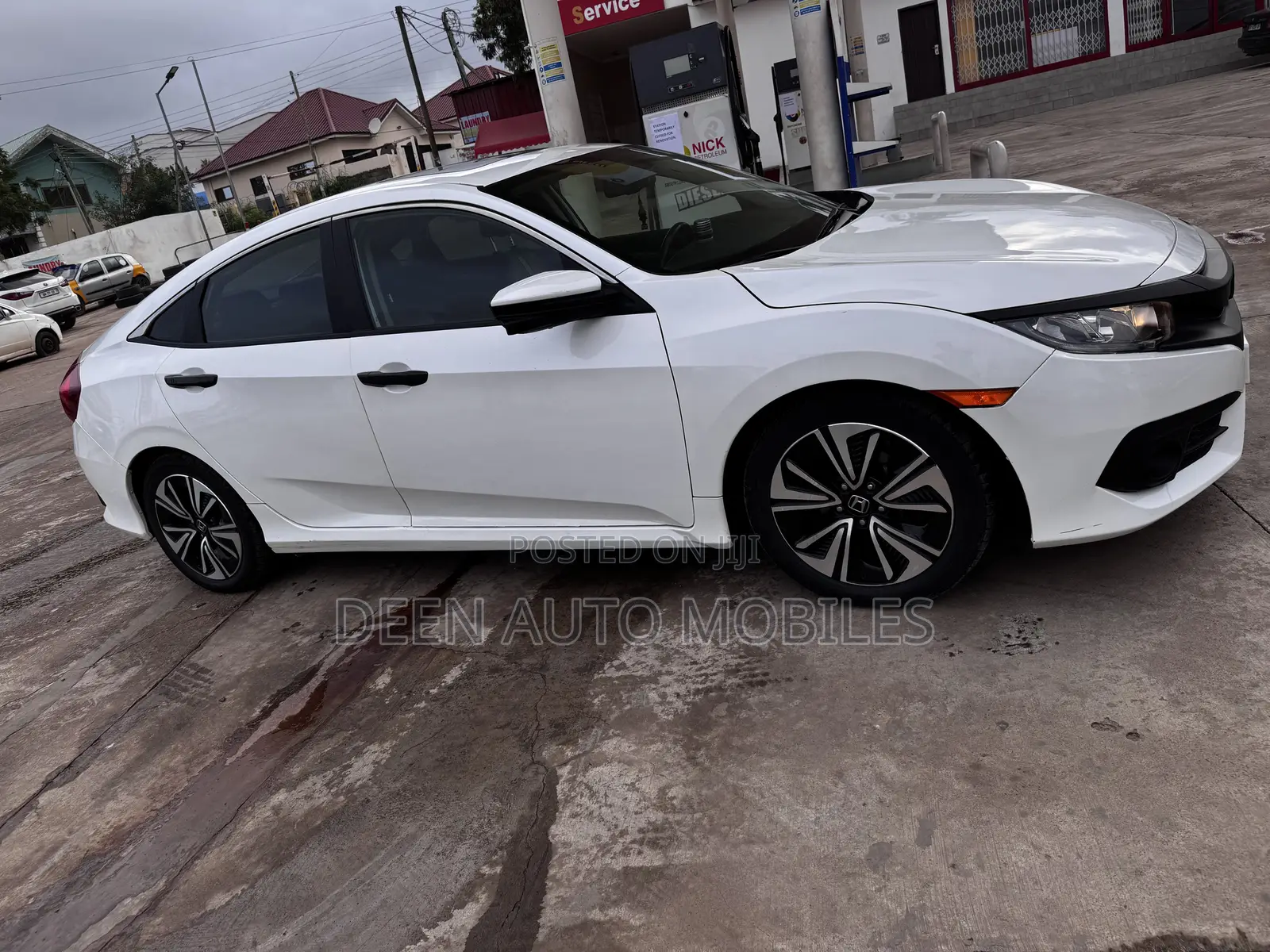 Honda Civic EX-L Sedan 2018 White