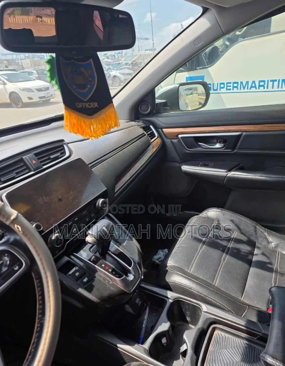 Honda CR-V 2019 Silver