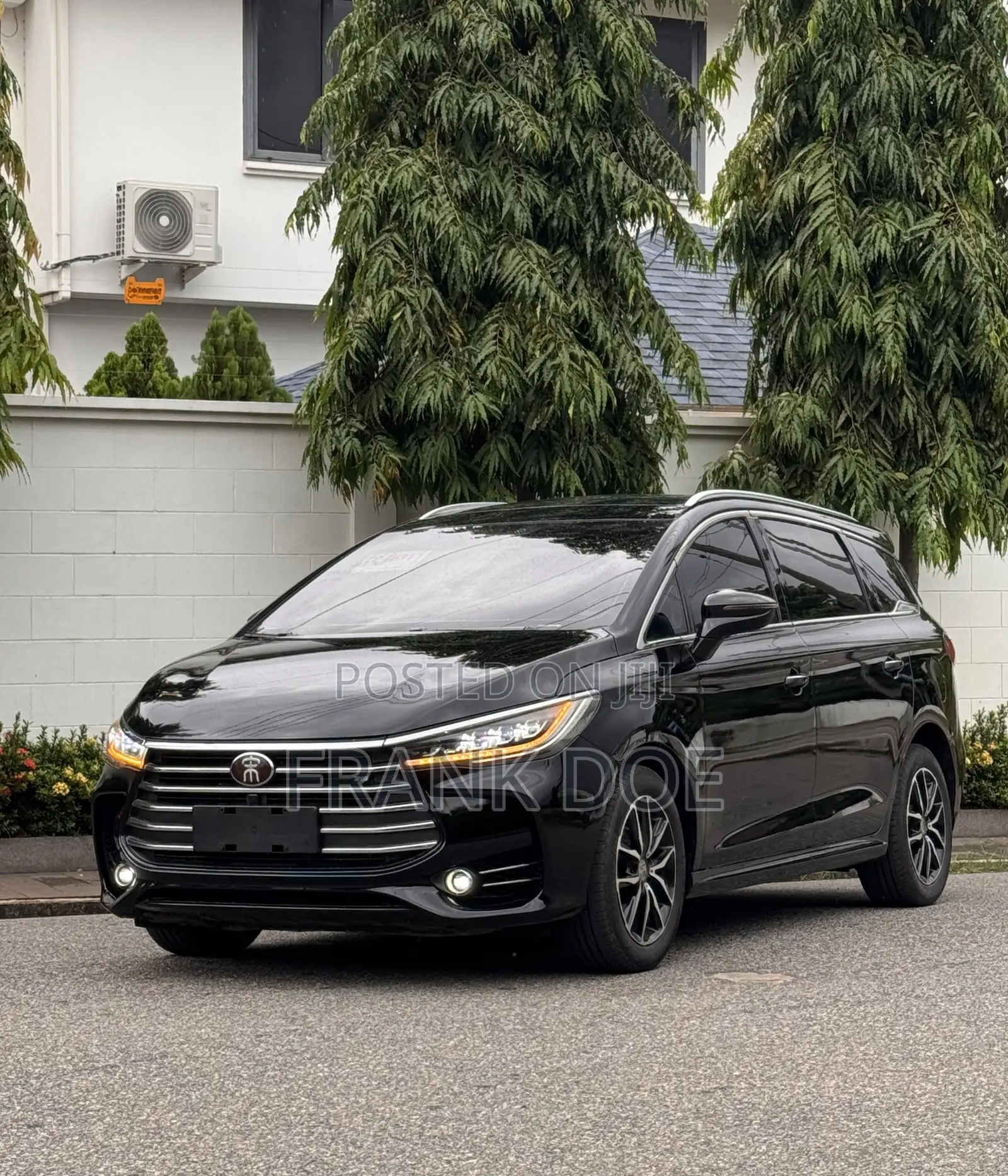 BYD Xia 1.5 Hybrid FWD 2025 Black