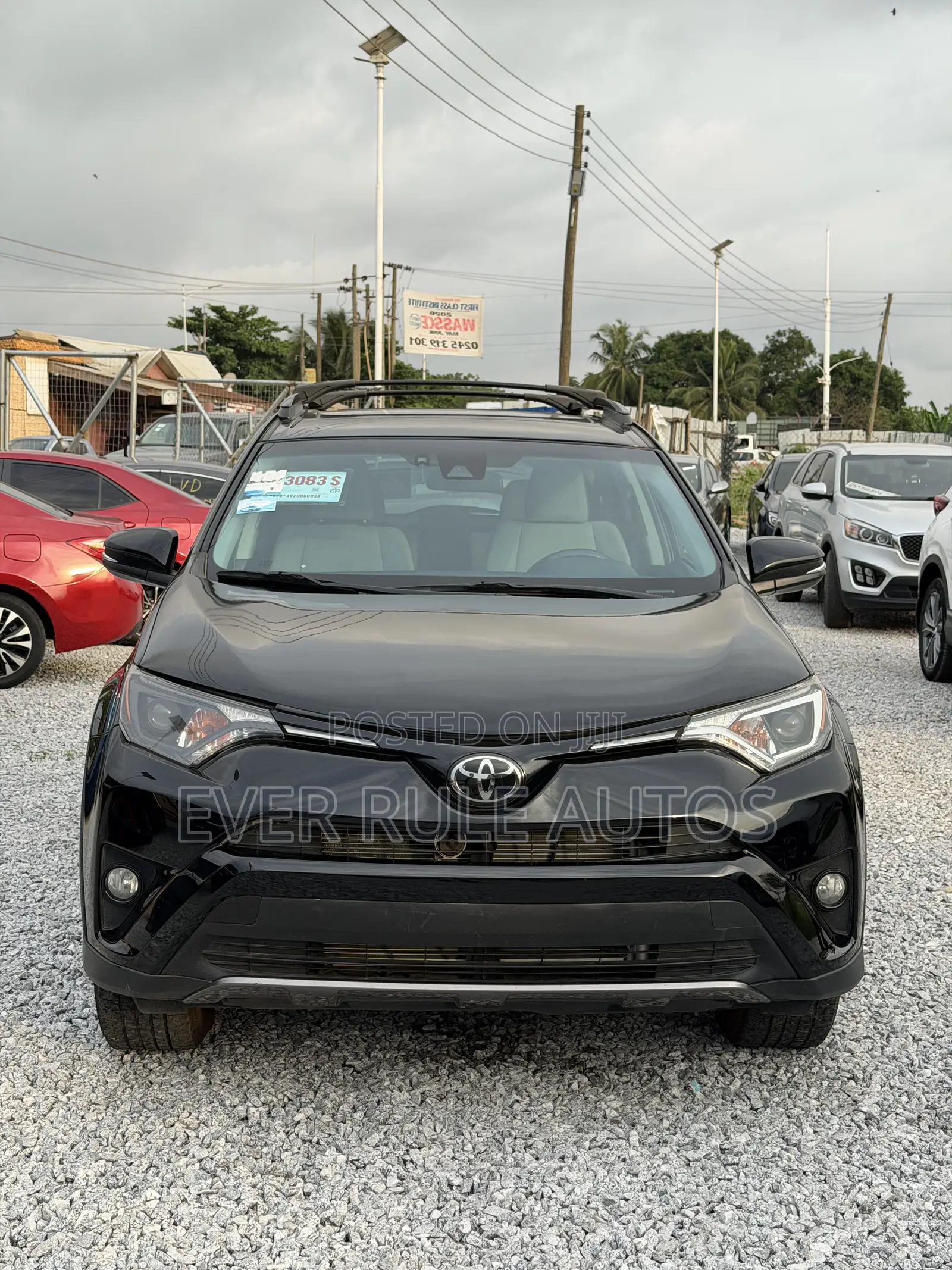 Toyota RAV4 XLE 4dr SUV AWD (2.5L 4cyl 6A) 2018 Black