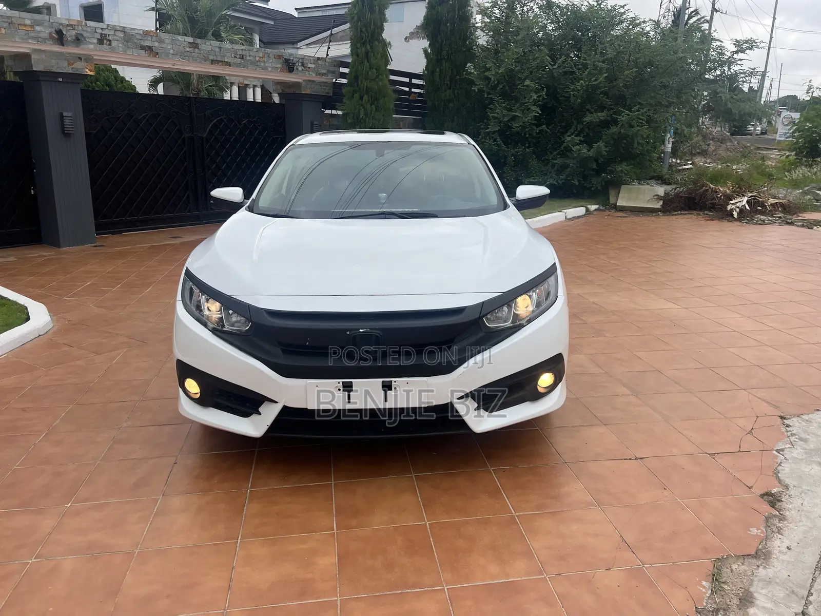 Honda Civic 2018 White