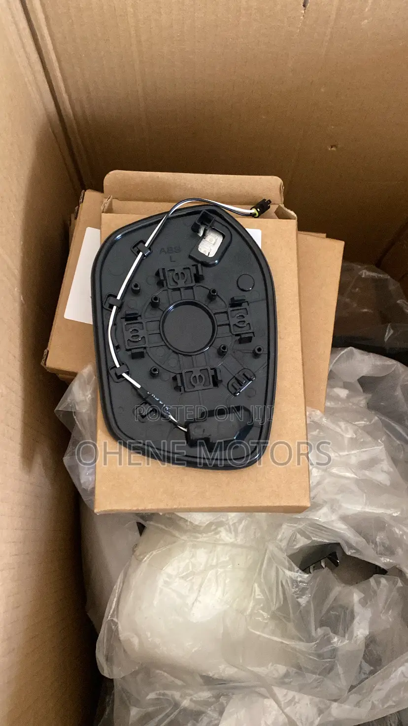 Honda Civic 2017-2022 Side Mirror Glass