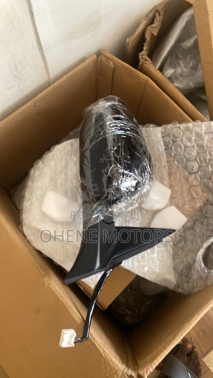 Honda Accord 2023 Side Mirror Black Right 1 Piece Available