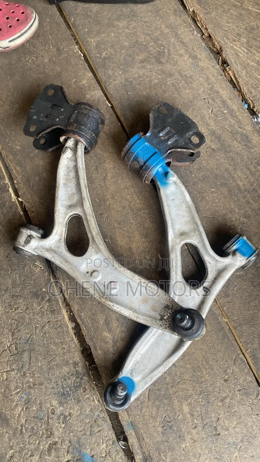 Ford Focus 2012-2018 Lower Arm and All Kind of Lower Arm Available