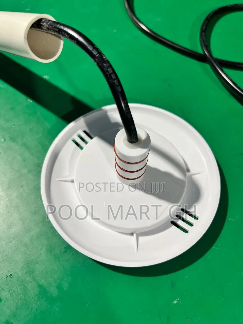Resin-Filled Swimming Pool Light