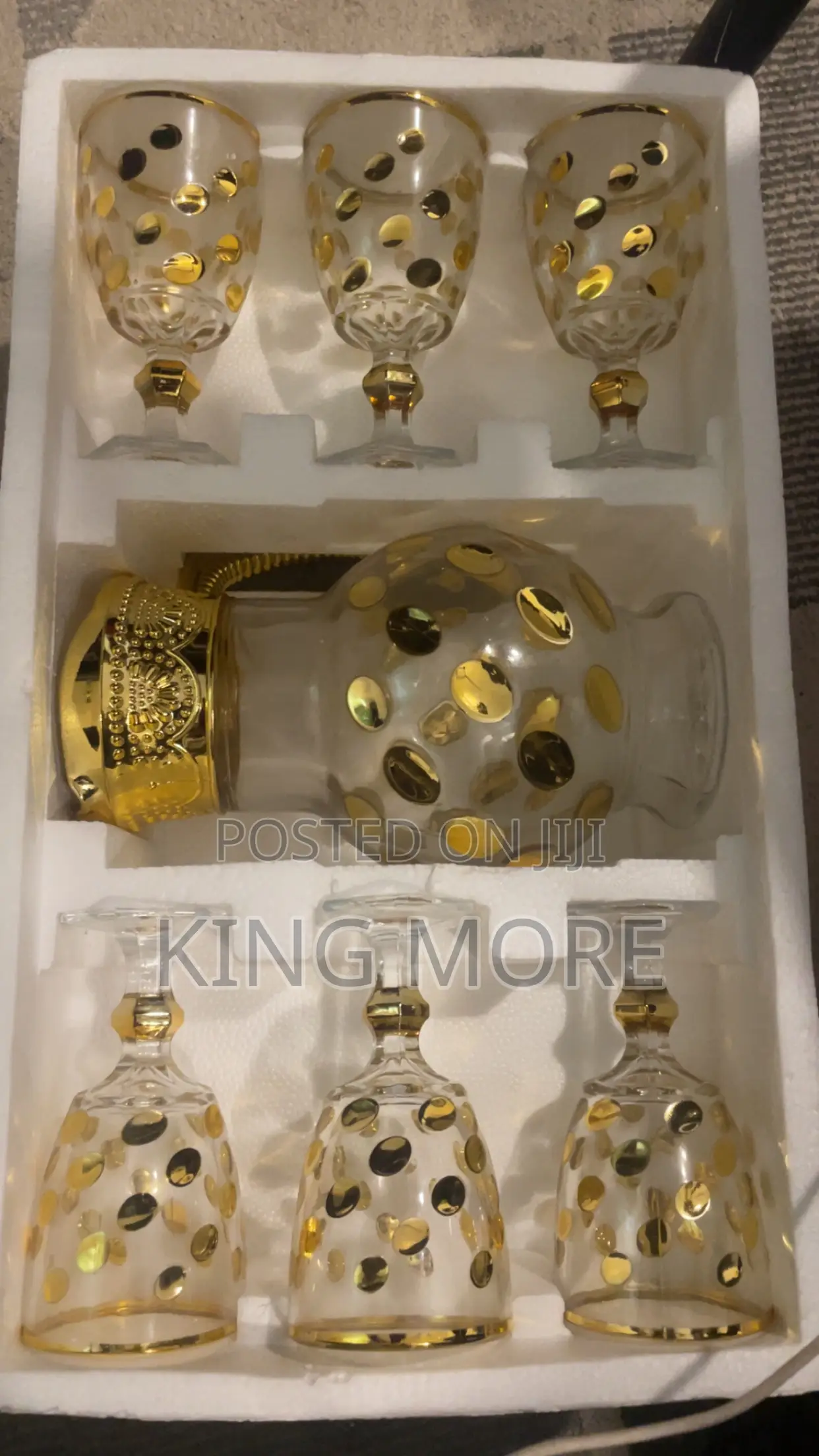 A Nice 7 Heavy Turkey Glassware Set for Sale