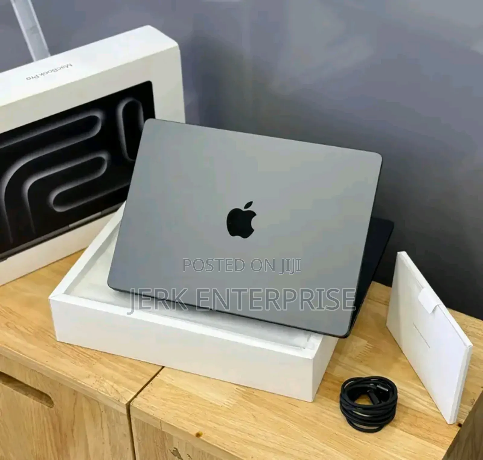 New Laptop Apple MacBook Air 2026 M5 32GB Apple M5 SSD 1T