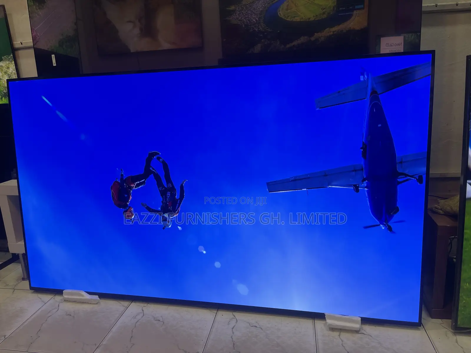 The Lg B4 77-Inch Is a Premium Oled Smart Tv Satellite Uhd HRD