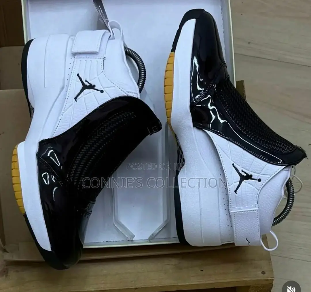 Nike Air Jordan 19 "West Coast" Sneaker