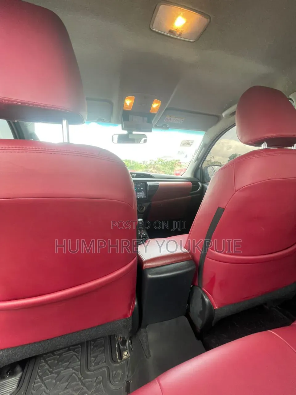 Toyota Hilux 2019 White