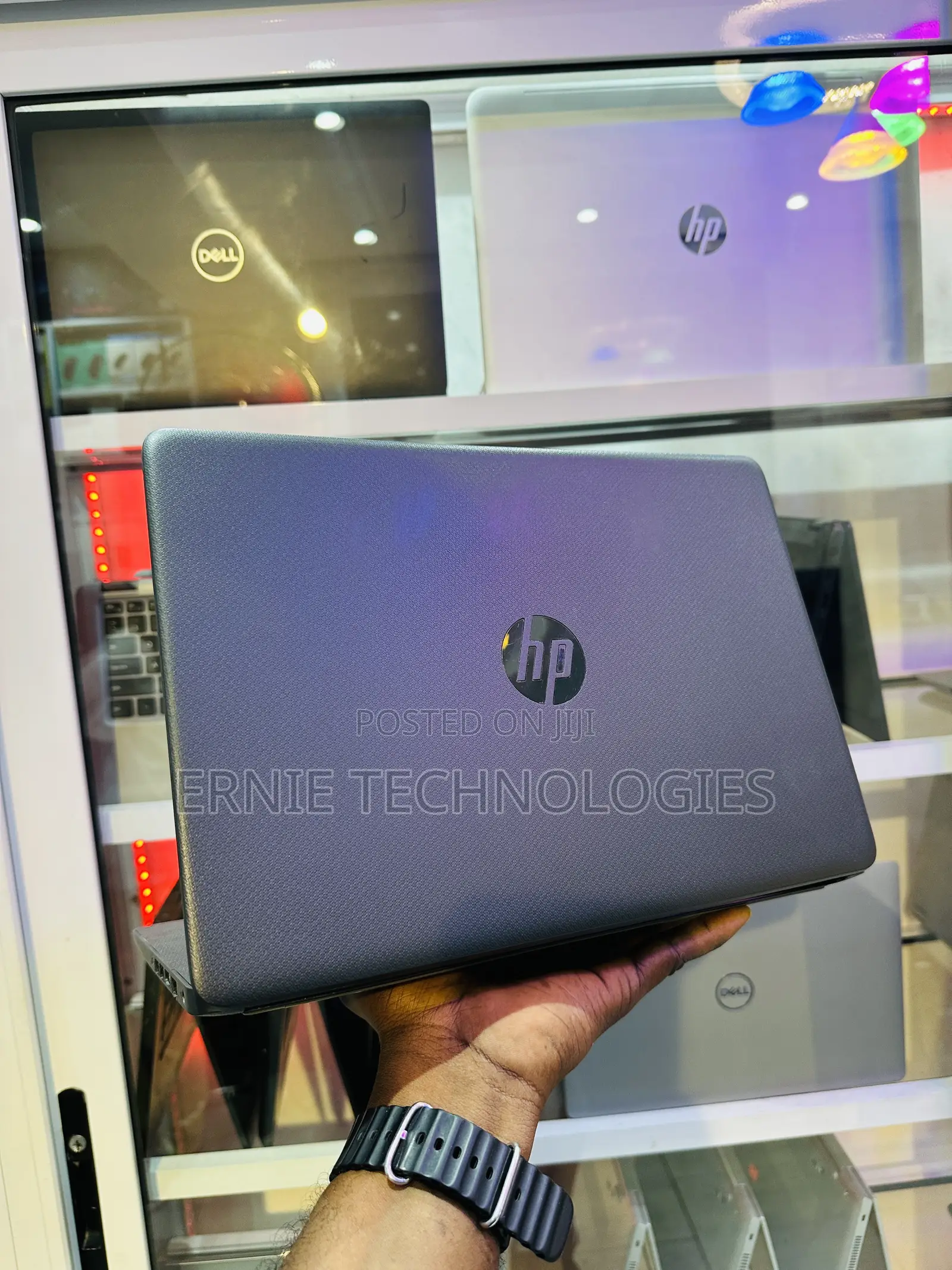Laptop HP 14-dq1088wm 8GB AMD HDD+SSD 128GB