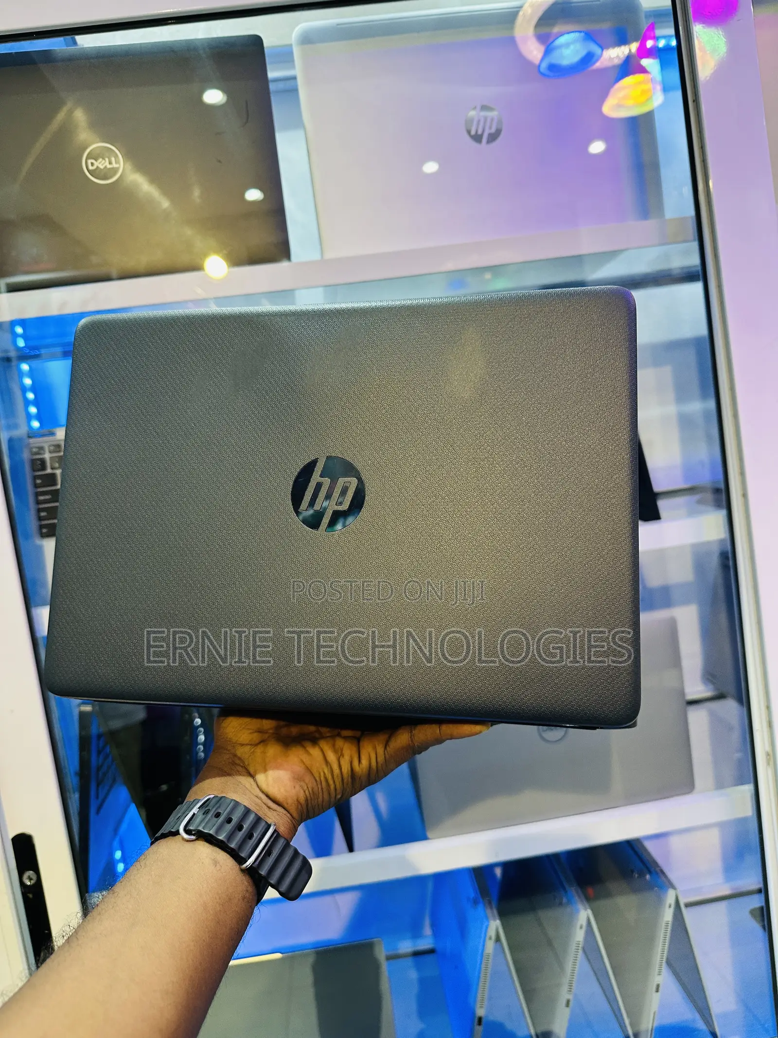 Laptop HP 14-dq1088wm 8GB AMD HDD+SSD 128GB