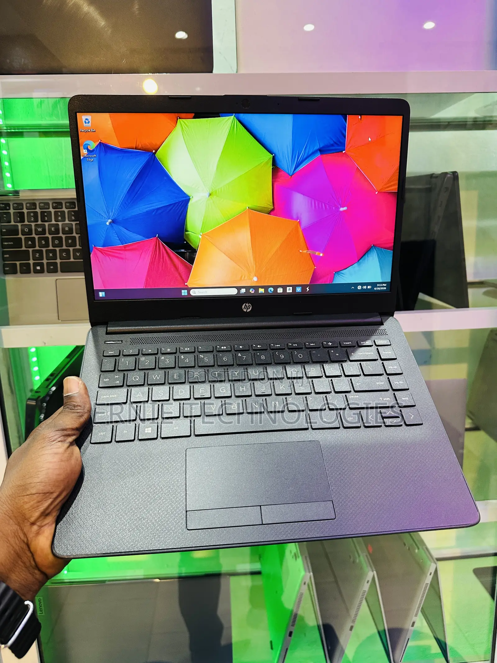 Laptop HP 14-dq1088wm 8GB AMD HDD+SSD 128GB